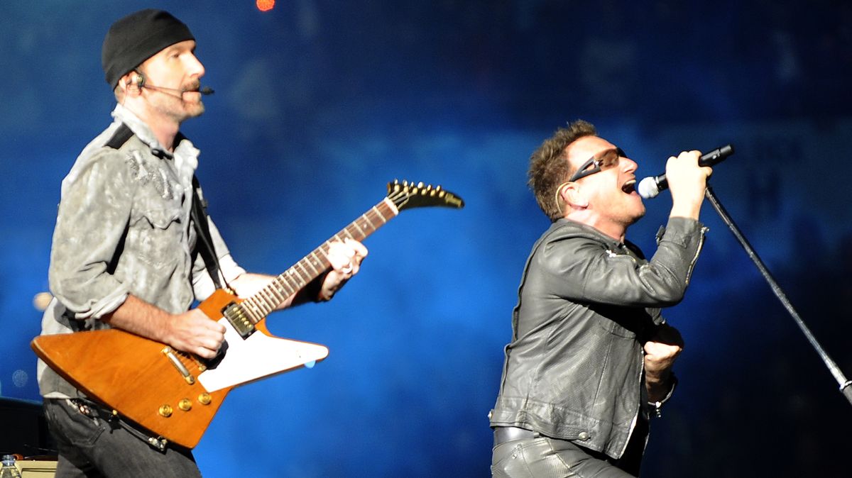 U2 pro nové album předělali čtyřicet svých písní